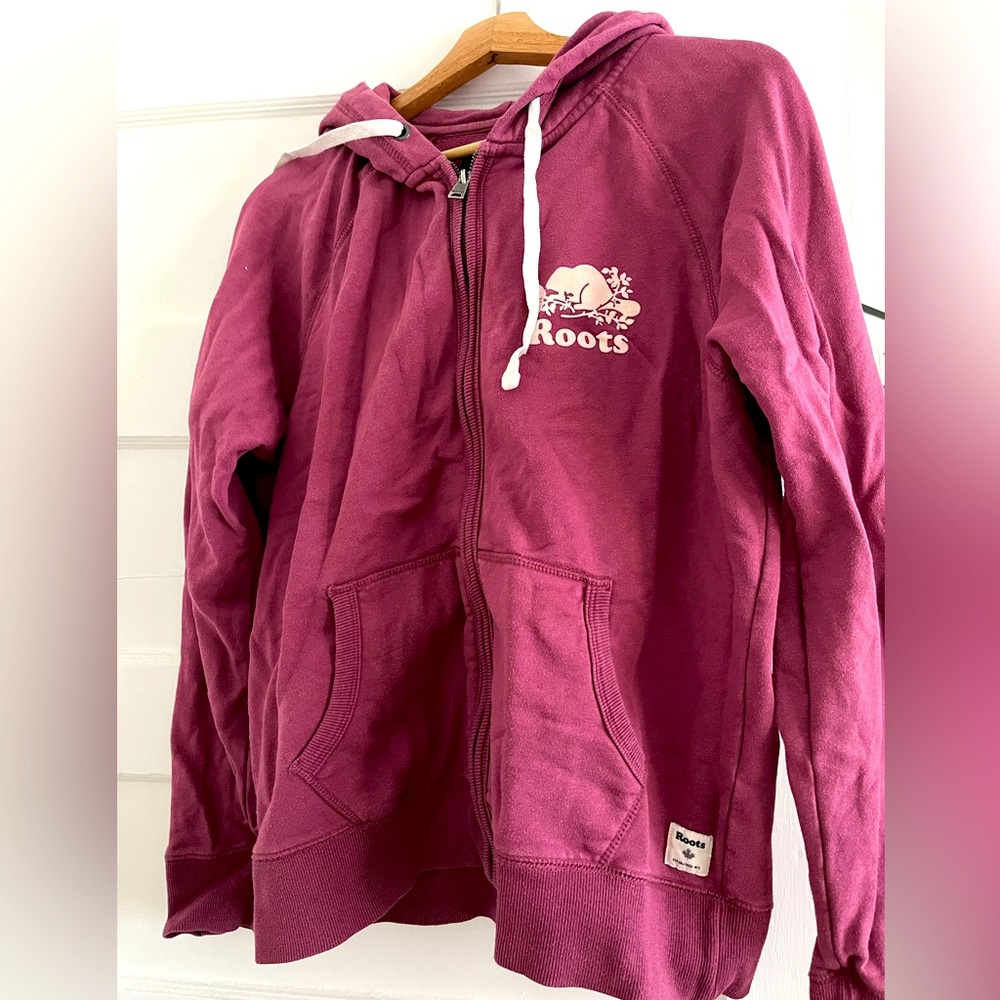 Roots Ladies Size L hoodie
